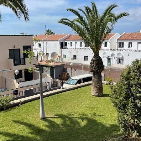 Moderno Apartment