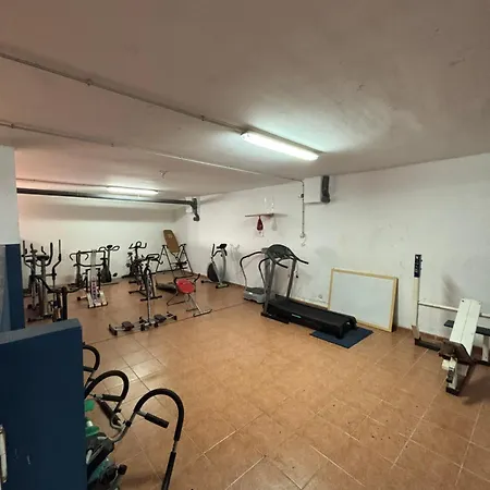 Moderno Apartment